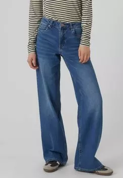Джинсы-клеш Vero Moda, деним среднего синего цвета