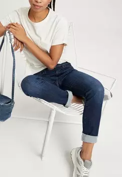 Джинсы облегающего кроя ANYA Cross Jeans, темно-синий