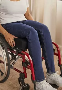 Джинсы облегающего кроя Even&Odd, синий