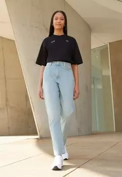 Джинсы облегающего кроя G-Star