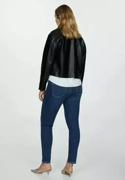 Джинсы облегающего кроя Mango, темно-синий