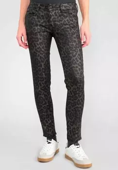 Джинсы облегающего кроя PULP SLIM Le Temps Des Cerises, черный