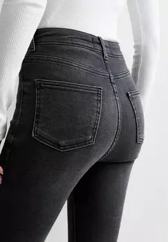 Джинсы облегающие HALLIE DISCO FRAYED HEM SUPER New Look, темно-серый