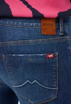 Джинсы облегающие STYLE QUINCY Mustang, темно-синий