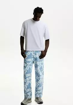 Джинсы PRINTED Bershka, светло-голубой