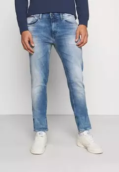 Джинсы приталенного кроя AUSTIN SLIM Tommy Jeans, Уилсон светло-голубой стрейч