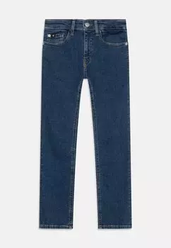 Джинсы приталенного кроя SLIM SERENE Calvin Klein Jeans, цвет essential dark serene blue