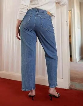 Джинсы прямого кроя ASOS DESIGN Curve, стиранные после полоскания