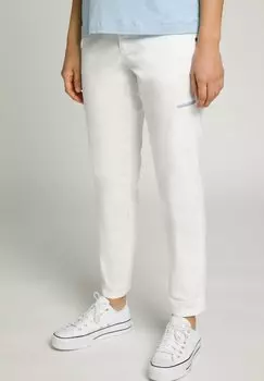 Джинсы прямого кроя Gina