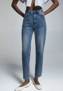 Джинсы прямого кроя MOM PULL&BEAR, цвет blue