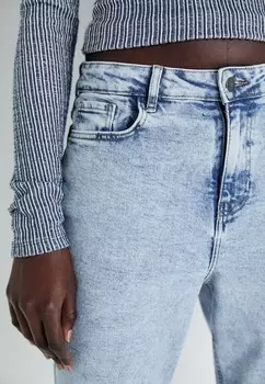 Джинсы прямого кроя NMDAISY MOM FIT Noisy May, светло-голубой деним