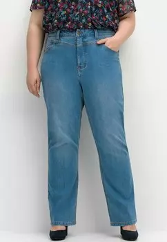 Джинсы прямого кроя Sheego