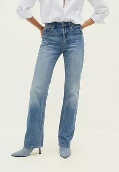 Джинсы прямого кроя Stradivarius