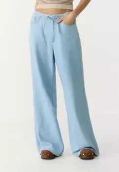 Джинсы прямого кроя Stradivarius, цвет Light Blue Denim