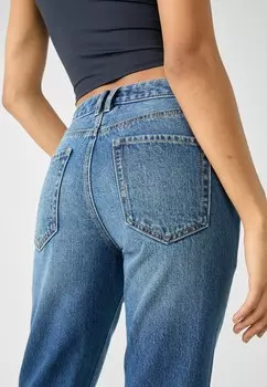 Джинсы прямого кроя Stradivarius, светло-голубой