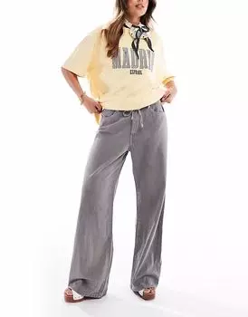 Джинсы Pull&Bear с широкими штанинами и завязками на талии серого цвета