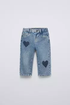 Джинсы с принтом сердца ZARA, средне-синий