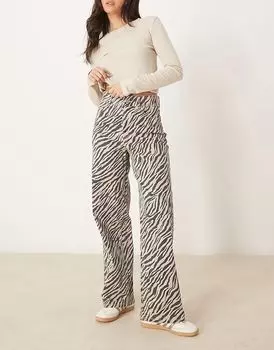 Джинсы с высокой талией и широкими штанинами с принтом зебры YAS