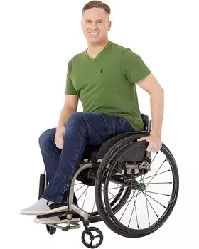 Джинсы Seven7 Adaptive Seated Slim Athletic Fit Jeans w/ Micro Velcro Closure and Thigh Pockets in Peyre Dark, цвет Peyre Dark