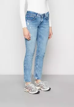 Джинсы-сигареты Pepe Jeans