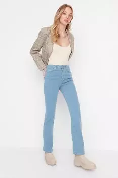 Джинсы - Синий - Bootcut Trendyol, синий
