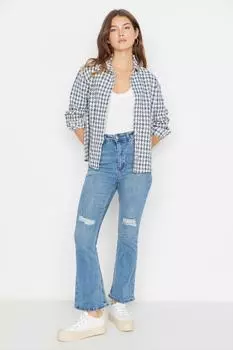 Джинсы - Синий - Bootcut Trendyol, синий