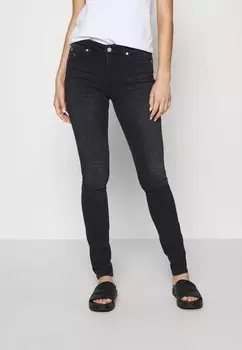 Джинсы Skinny Fit Calvin Klein Jeans
