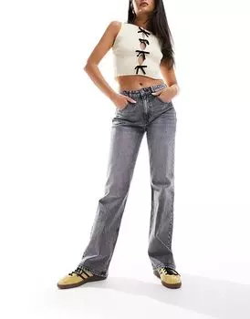 Джинсы STR прямого кроя с низкой посадкой и эластичностью темно-серого цвета Stradivarius