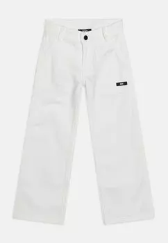 Джинсы Straight Leg TROUSERS DKNY, цвет white