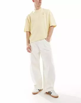 Джинсы свободного кроя ASOS DESIGN цвета экрю