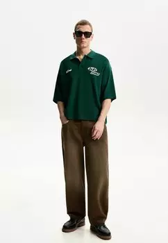 Джинсы свободного кроя BALLOON Bershka, коричневый