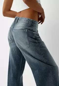 Джинсы свободного кроя BALLOON FIT Bershka, темно-синий