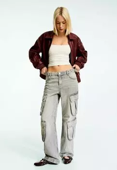 Джинсы свободного кроя Bershka, серый