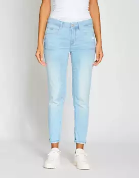 Джинсы свободного кроя GANG "94AMELIE CROPPED", выполненные из мягкого потного денима, цвет Light Blue Wash