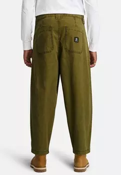 Джинсы свободного кроя GARMENT DYE OXFORD FATIGUE Timberland, оливковый