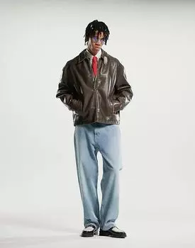 Джинсы свободного кроя прямого кроя цвета выцветшего синего цвета Weekday