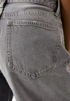 Джинсы свободного кроя WIDE-LEG Bershka, светло-серый