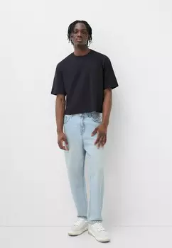 Джинсы свободного покроя LOOSE-FIT Bershka, светло-голубой