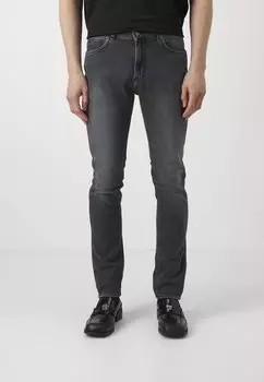 Джинсы узкого кроя Emporio Armani, черный деним