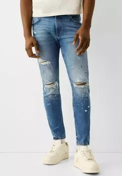 Джинсы узкого кроя Ripped Paint Splatter Bershka, цвет blue denim