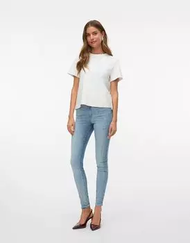 Джинсы Vero Moda Skinny fit светло-голубого цвета