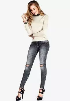 Джинсы в модном подержанном виде CIPO & BAXX, черный