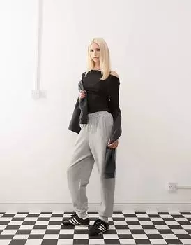 Джоггеры Essentials French Terry серого цвета adidas Originals