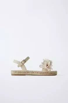 Джутовые сандалии с цветочными деталями ZARA, цвет Ecru White