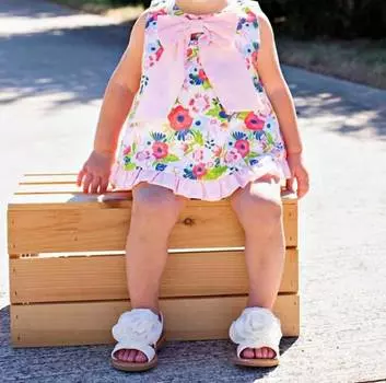 English Garden 2 шт., комплект из качелей и чехла для подгузников, розовый/зеленый RuffleButts