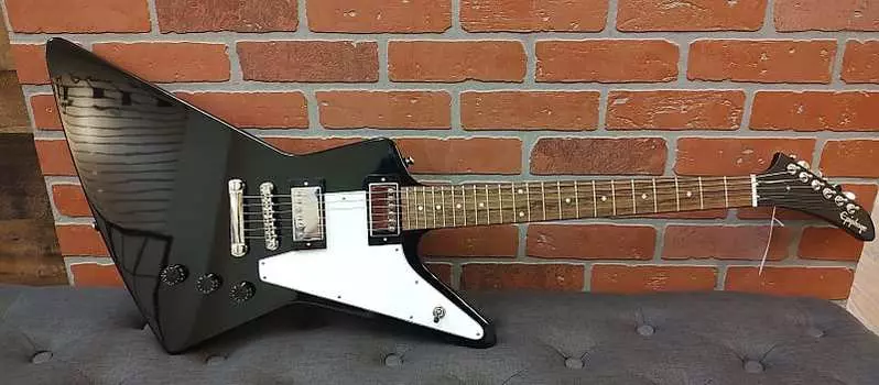 Epiphone Explorer - Черное дерево
