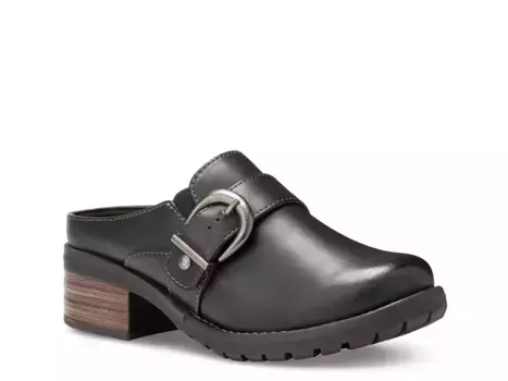 Erin Мюли Eastland, Black