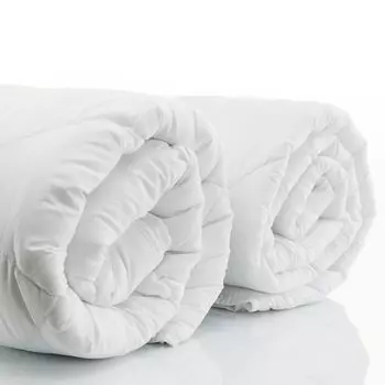 Etrea Basic Microfiber Emily Summer Duvet — Летнее одеяло 155x220 см — Экологично и 100 — Можно стирать при 95 градусах и выдерживать кипячение — Очень мягкое, приятное одеяло — Легкое — Белый Etrea Himmlische Qualitt