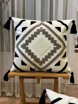 Evila Originals, Punch Cushion v6 - Серый, подушка, серый, 100 % ПОЛИЭСТЕР, 43 x 43 см