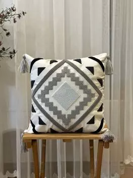 Evila Originals, Punch Cushion v7 - Серый, подушка, серый, 100 % ПОЛИЭСТЕР, 43 x 43 см